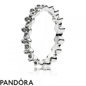 Floral ring by Pandora